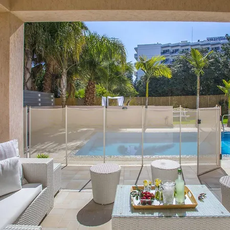 빌라 Michelle 10 프로타라스